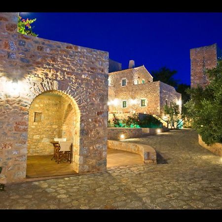 Pandora Aparthotel Pyrgos Dirou Exterior photo