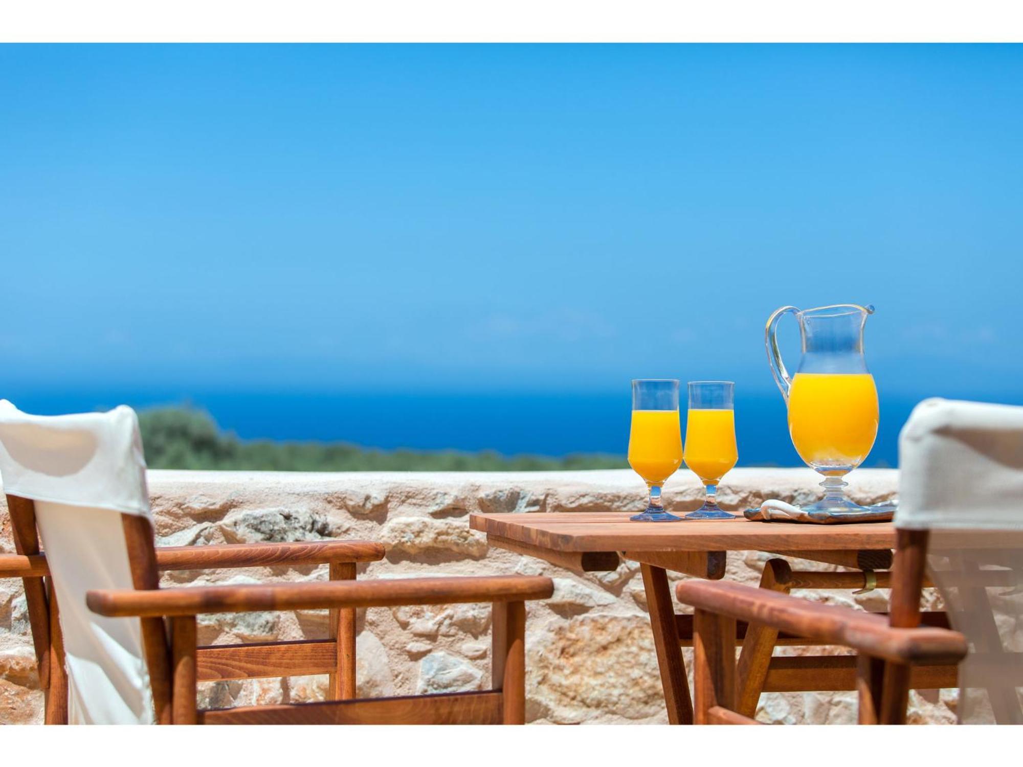 Pandora Aparthotel Pyrgos Dirou Exterior photo