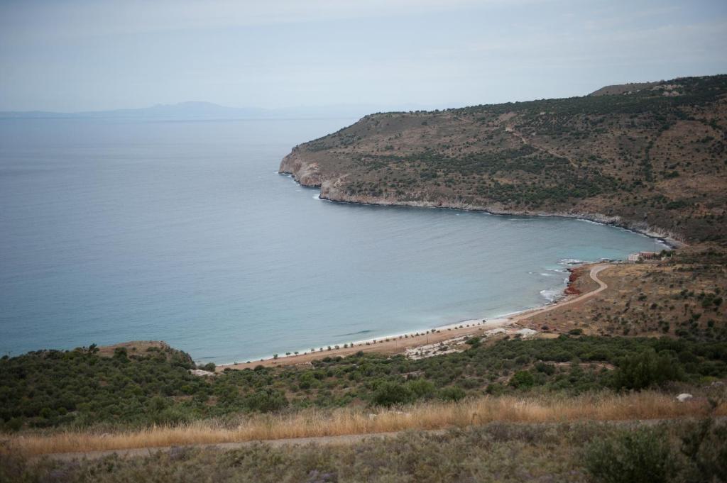 Pandora Aparthotel Pyrgos Dirou Exterior photo